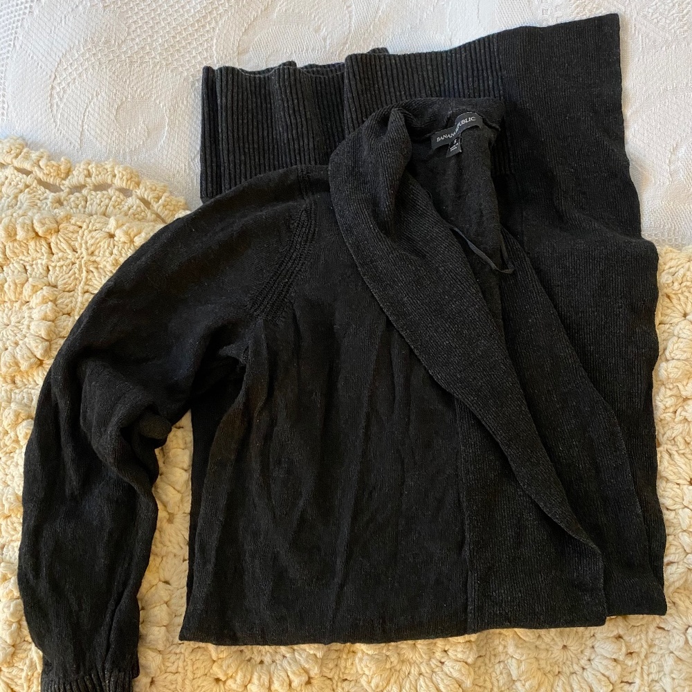 SOLD Banana Republic Cardigan